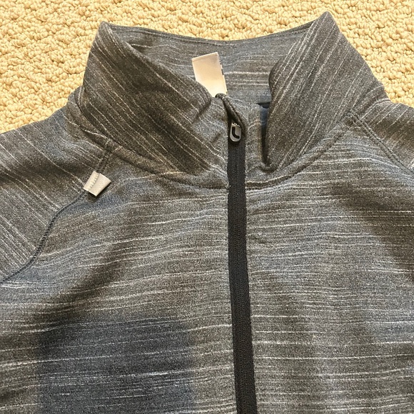 Lole black and grey Fitted Pullover style running fleece - Picture 12 of 16